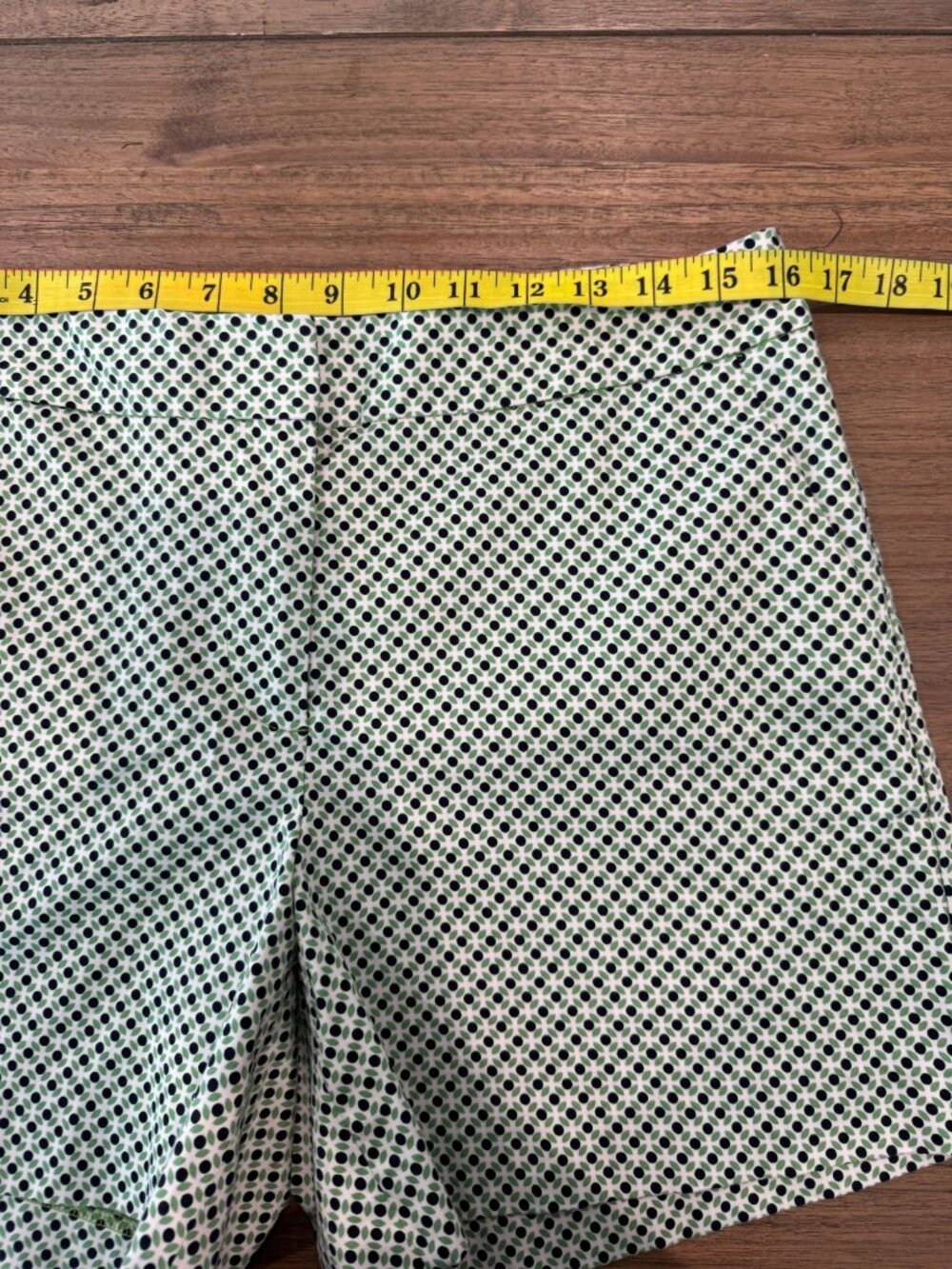 Talbots High Rise Shorts size 10 - Picture 8 of 10